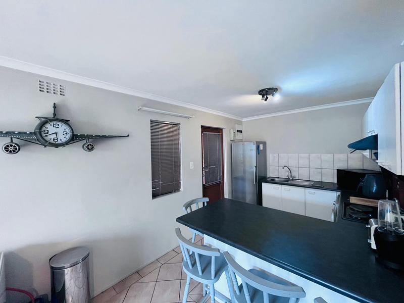 2 Bedroom Property for Sale in Bloemhof Western Cape